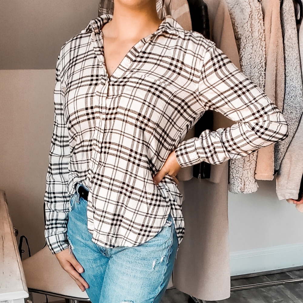 AMERICAN EAGLE SUPER SOFT BOYFRIEND FIT FLANNEL